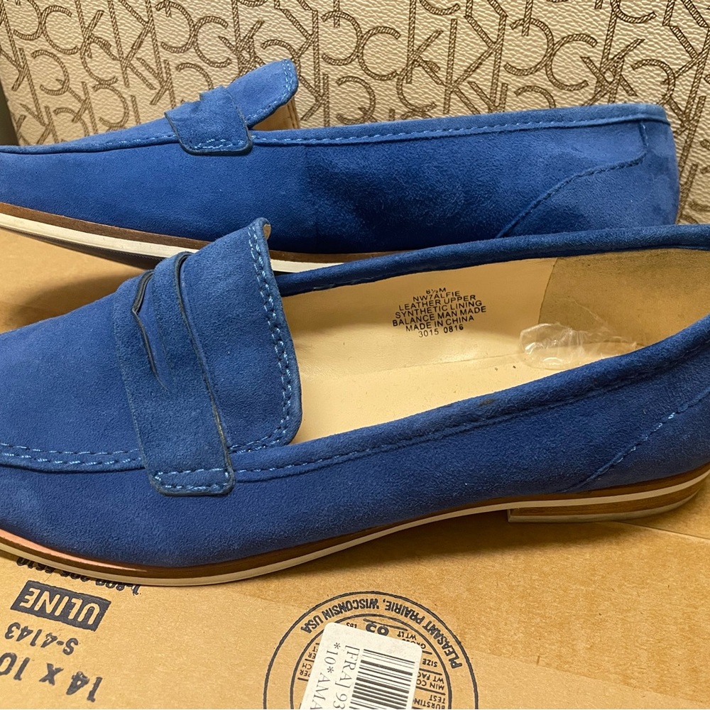 Ann Taylor black shoes & Nine West (blue).tight for me - regular width